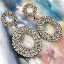 Load image into Gallery viewer, pure pave circle drops