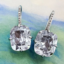 Load image into Gallery viewer, stunning CZ drop earrings