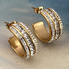 Load image into Gallery viewer, super sparkling hoops