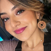 Load image into Gallery viewer, bel cristallo blush crystal earrings