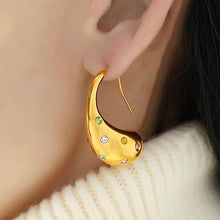 Load image into Gallery viewer, bellissima jeweled hoop