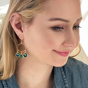 tre bellissimi colori drop earrings
