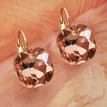 Load image into Gallery viewer, perfect square crystal peachdrop earrings (Copy)