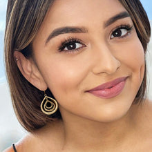 Load image into Gallery viewer, vintage multi tear gold drop earrings