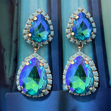 Load image into Gallery viewer, elegante cristalo earrings