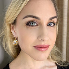 Load image into Gallery viewer, oval crystal & pearl earrings