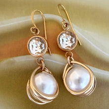 Load image into Gallery viewer, double wrapped pearls drops