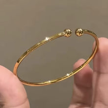 Load image into Gallery viewer, iconic thin bangle set