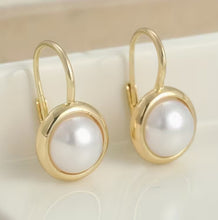 Load image into Gallery viewer, grand perla earrings