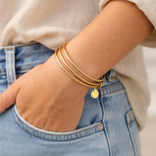 Load image into Gallery viewer, triple row 18kt. bangle set