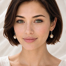 Load image into Gallery viewer, elegant flower bud pearl drop earrings