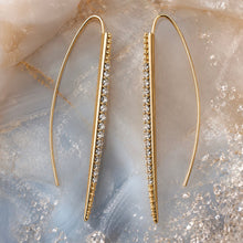 Load image into Gallery viewer, gorgeous gold pave threader