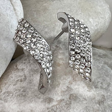 Load image into Gallery viewer, pave crystal wave stud