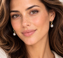 Load image into Gallery viewer, pretty gray pearl earrings
