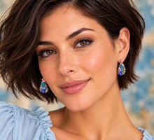 Load image into Gallery viewer, cristalli half hoop earrings
