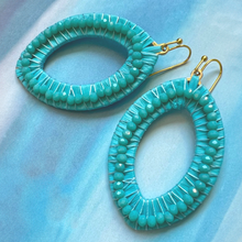 Load image into Gallery viewer, faceted  beads &amp; raffia wrapped drop earrings
