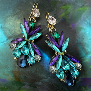 bello e colorato crystal earrings