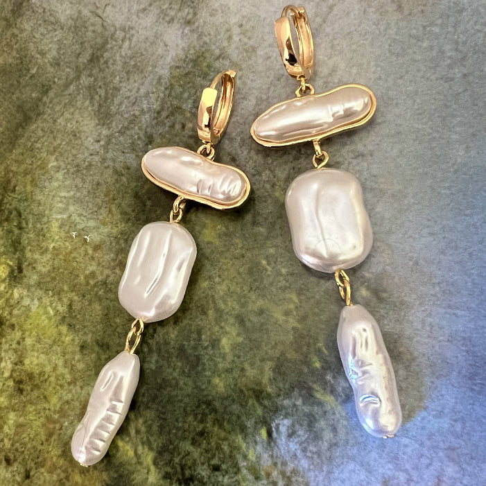 tre perle statement hoop earrings