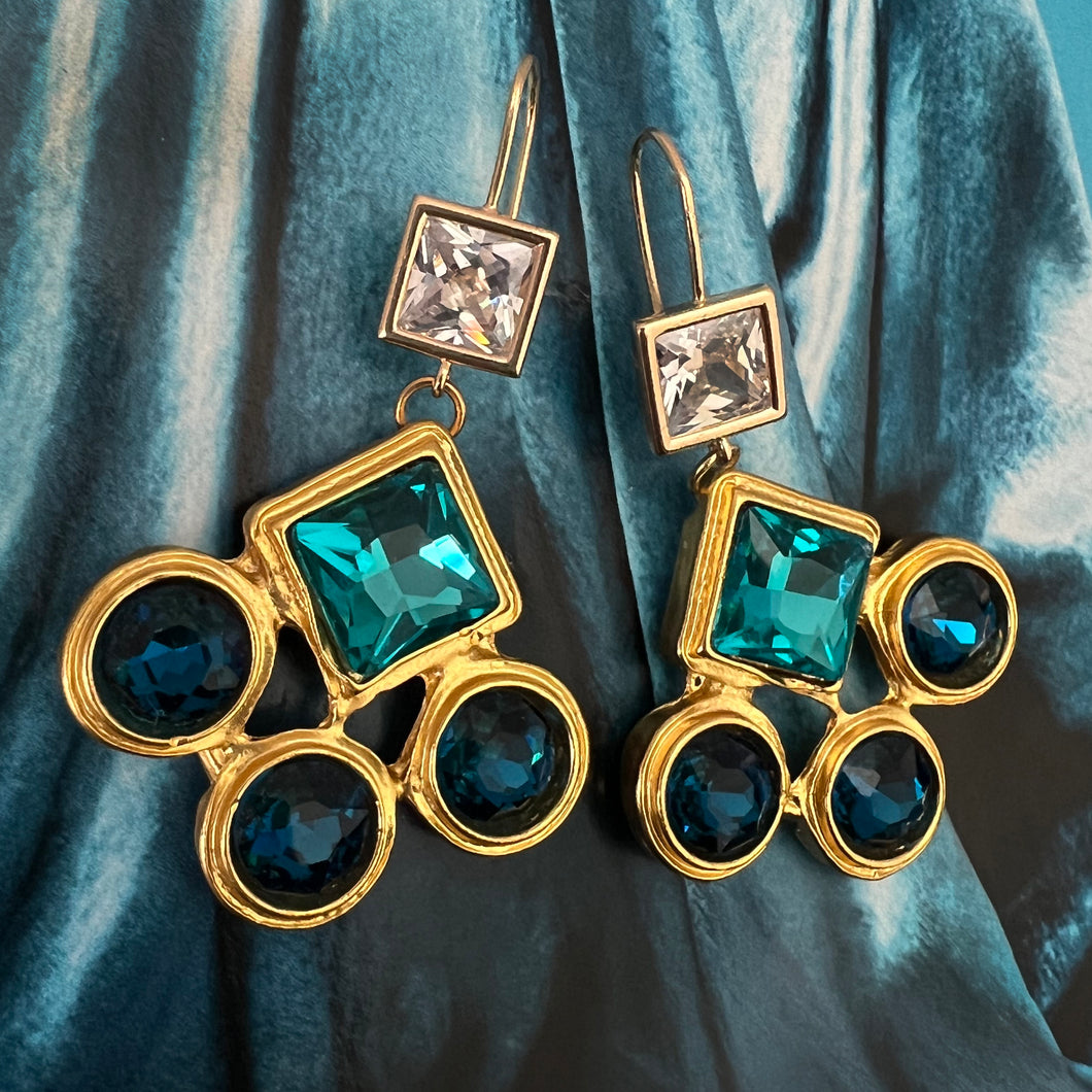 cosi bella crystal earrings