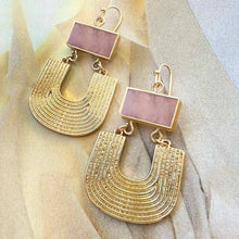 Load image into Gallery viewer, ribbed pink quartz drop earring
