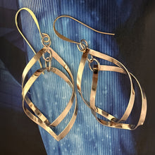 Load image into Gallery viewer, doppio gold drop earrings
