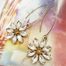 Load image into Gallery viewer, sweet daisy drop earrings
