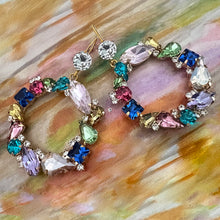 Load image into Gallery viewer, eccessivo crystal earrings
