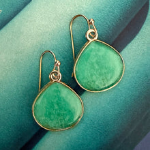 Load image into Gallery viewer, bezel set moonstone drops
