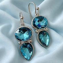 Load image into Gallery viewer, Elegant Oval Blue Zirconia Droplet Earrings
